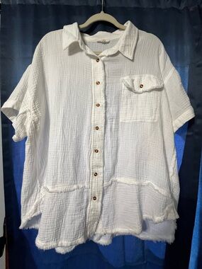 easel White Textured Casual Button-Down Shirt